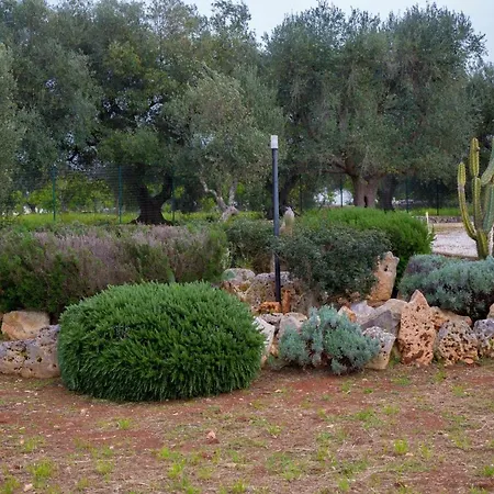 Trullo Terra Di Alix Hébergement de vacances Ostuni